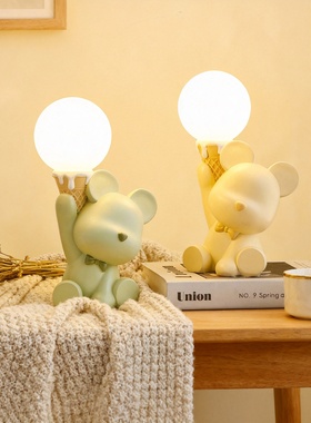 创意儿童房可爱小熊卡通造型