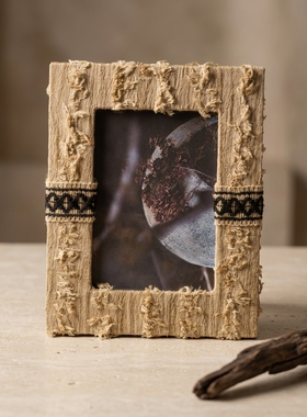 复古木质手工雕刻相框摆件