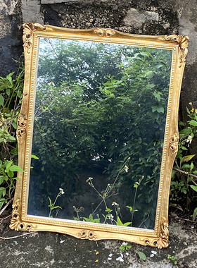 热销欧法式复古树脂金色墙饰卧室梳妆台化妆梳妆镜子雕花壁挂浴室