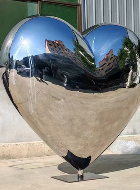 热销不锈钢抽象爱心雕塑镂空金属发光心形摆件装饰户外大型商业街