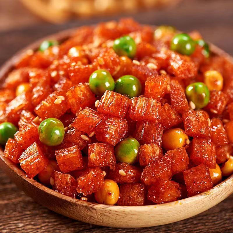 新货佳龙五谷杂粮辣条麻辣儿时怀旧吃货大全小零食休闲小吃的90后 - 图1