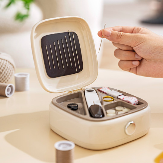 摩登主妇樱桃针线盒家用结婚高质量新款磁吸带缝补神器针线包套装