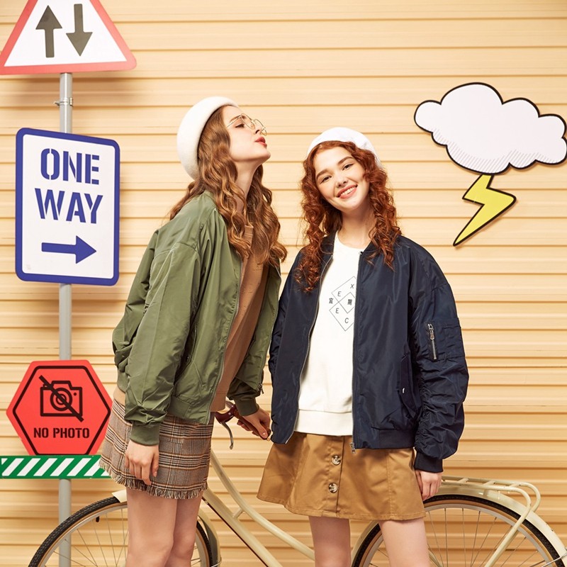 美特斯邦威飞行员女春装个性棒球服 metersbonwe霓尚短外套