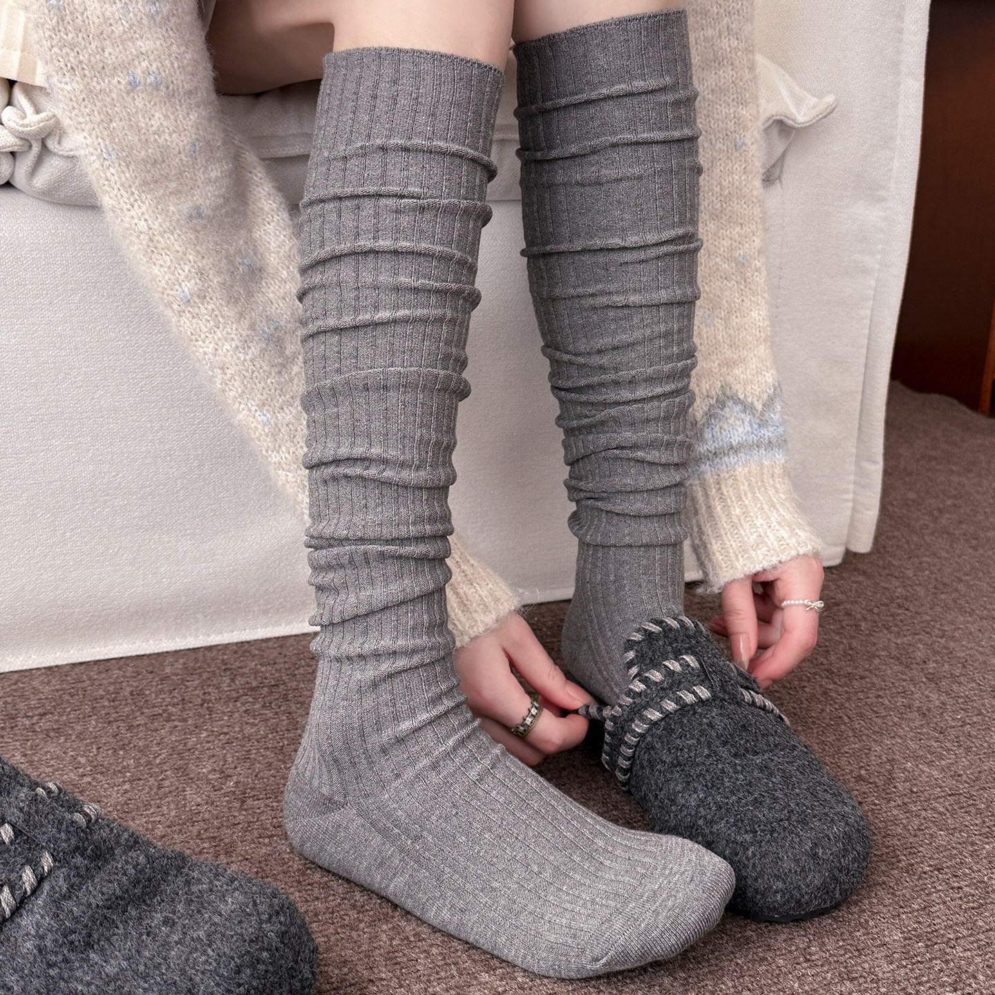 灰色过膝袜女秋冬堆堆袜配勃肯鞋冬季小腿袜长袜白色长筒袜配靴子,淘宝优惠券,粉丝福利购,淘宝优惠卷