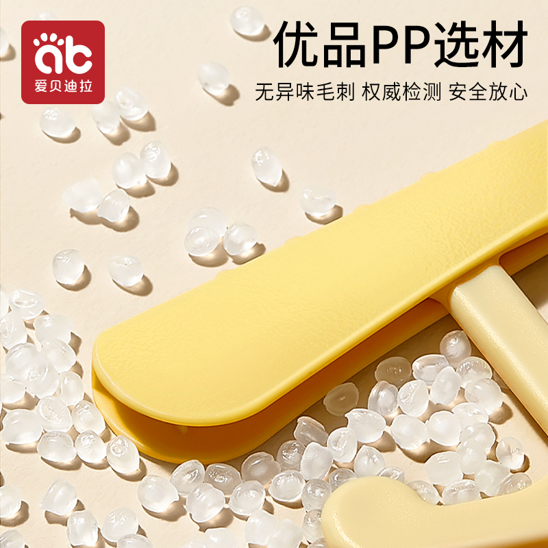 儿童衣架婴儿宝宝晾挂专用小孩新生幼儿可伸缩晒衣服撑子家用衣撑