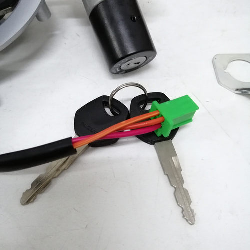 适用铃木摩托车骊驰GW250/S/F全车锁套锁组合钥匙电门锁油箱盖 - 图0