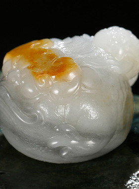 和田玉金蟾手把件男款