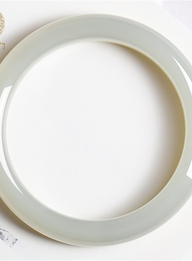 天然和田玉手镯烟紫色平安镯