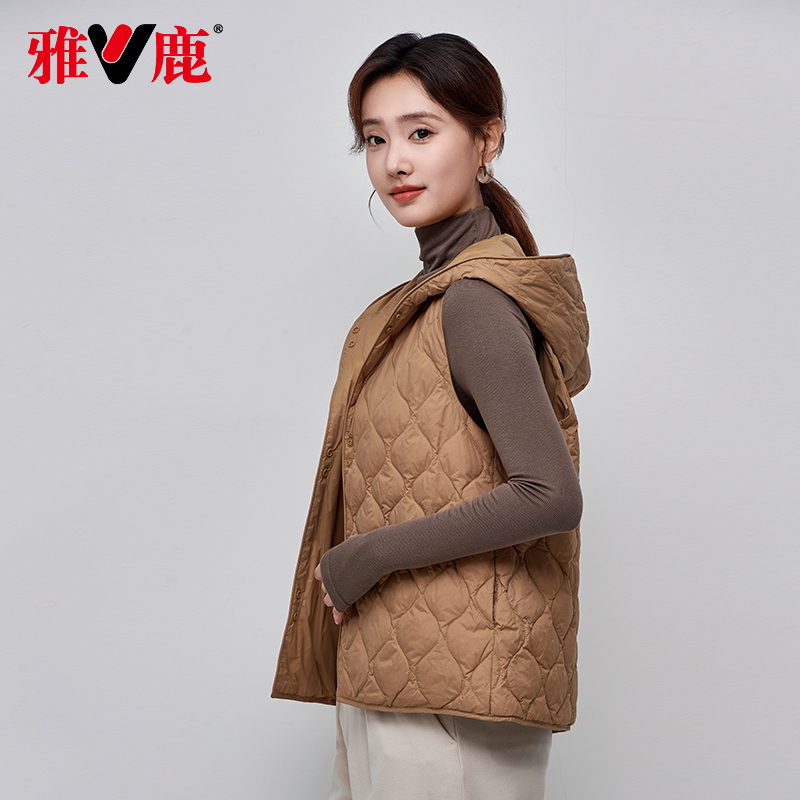 雅鹿官方旗舰店轻薄羽绒马甲女2024秋冬新款时尚连帽外穿羽绒外套
