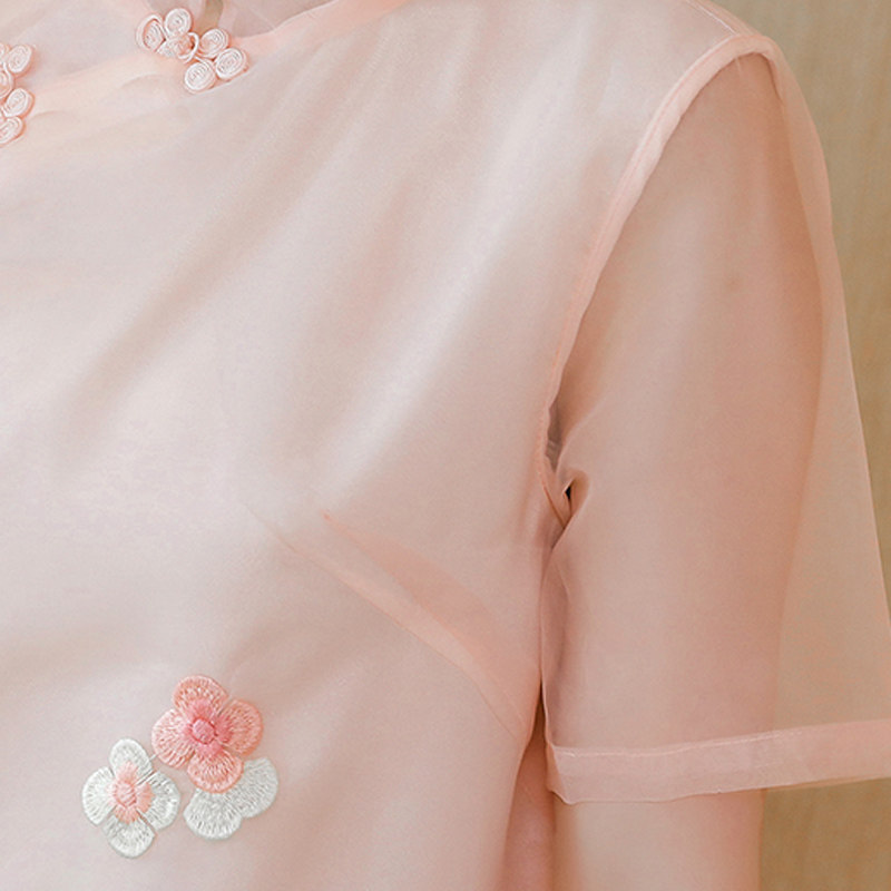 胖mm大码少女装夏新复古绣花连衣裙 媚娇兰大码女装