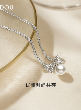 阿吉豆项链女款蝴蝶结吊坠短复链