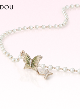 阿吉豆项链女款珍珠蝴蝶吊坠颈链