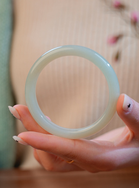 凤飞凰和田玉晴水手镯女款送礼