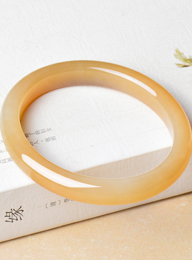 正圈51-54mm可佩戴糖白玉贵妃镯