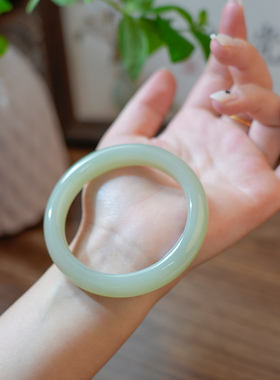 凤飞凰和田玉高冰晴水手镯