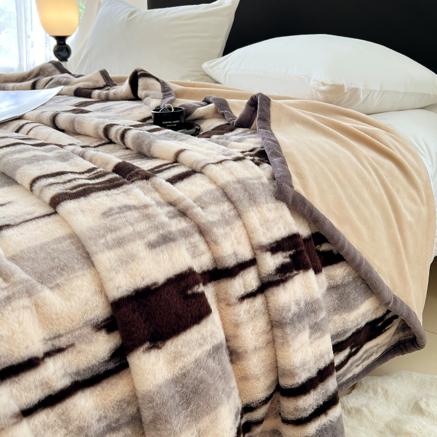 2025新款加厚兔毛绒毛毯办公室午睡毯沙发盖毯毛巾被小毯子床上用