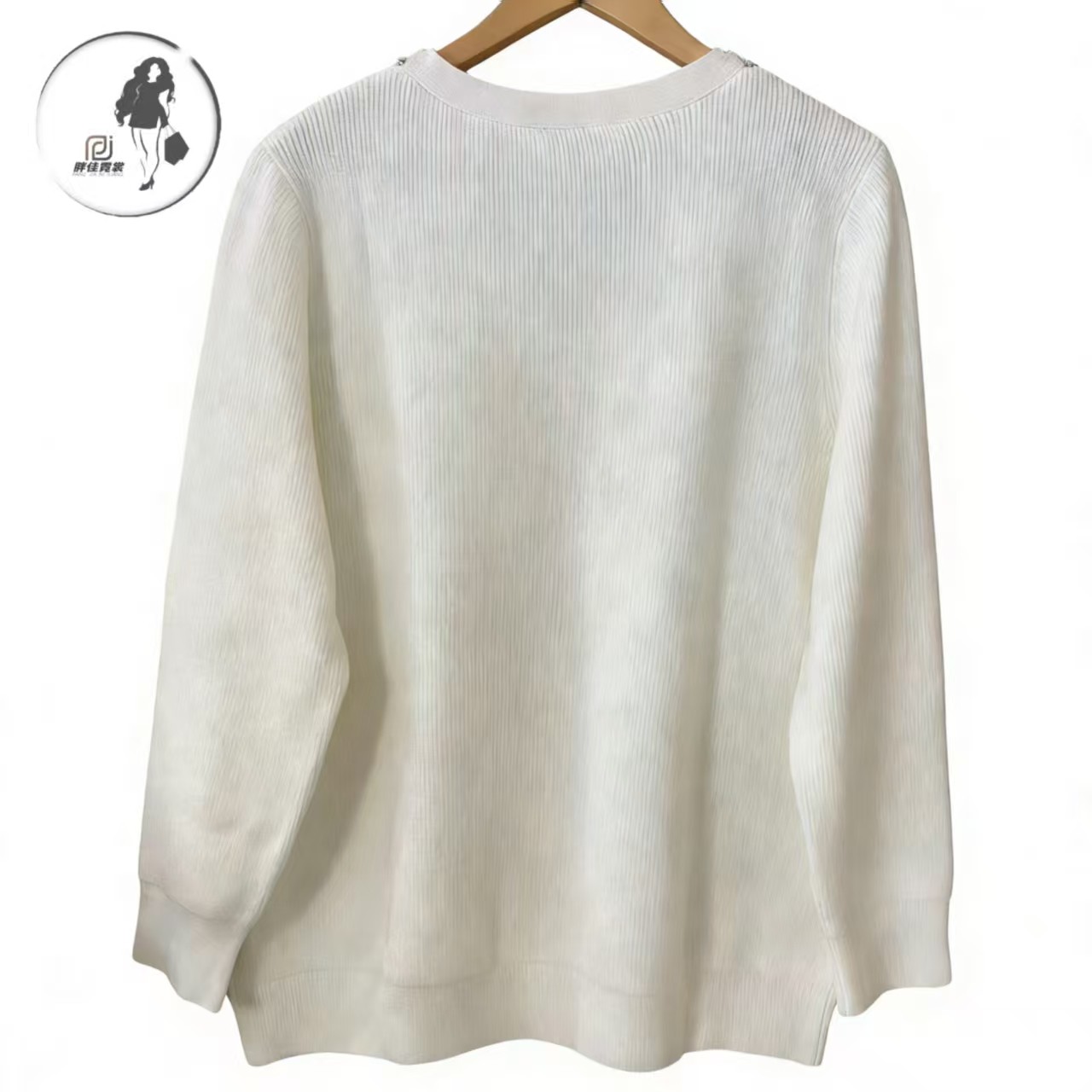 6051气质V领珍珠装饰镂空设计针织衫女大码胖MM200斤显瘦毛衣,淘宝优惠券,粉丝福利购,淘宝优惠卷