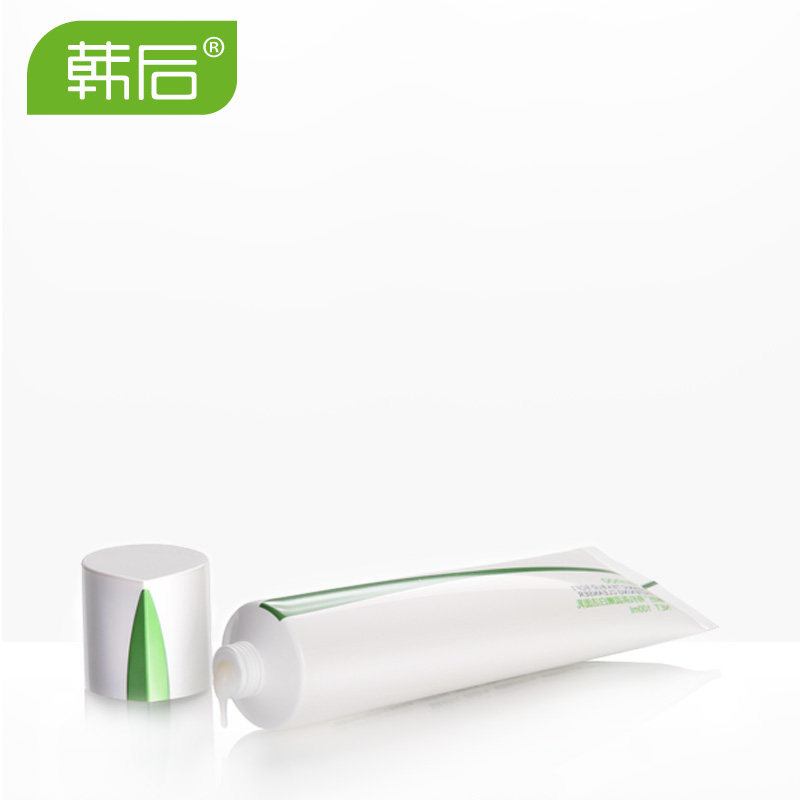 韩后深层清洁毛孔泡沫茶蕊洗面奶 韩后贝臣洁面