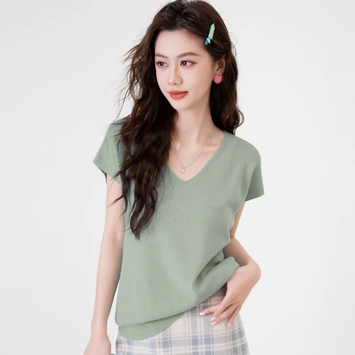 Цветной трикотажный летний приталенный свитер для отдыха, короткий рукав