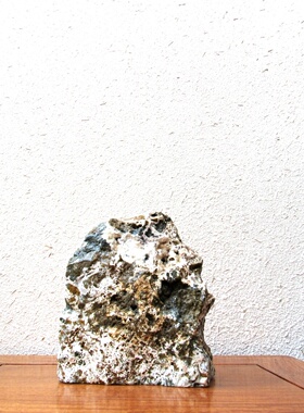 天然戈壁七彩玛瑙石原石随形桌面摆件艺术造景观赏石软装饰品收藏
