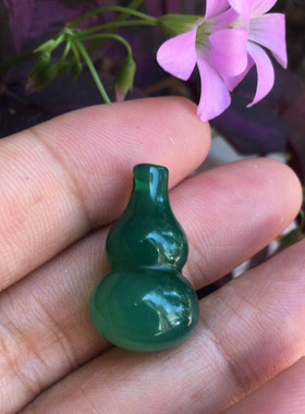 立体葫芦绿玛瑙挂件玉石项链女
