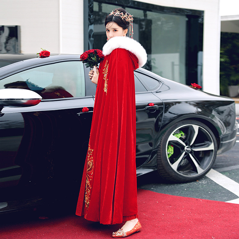 秀禾服披风外套冬红色长款结婚加绒 美伦姿秀风衣