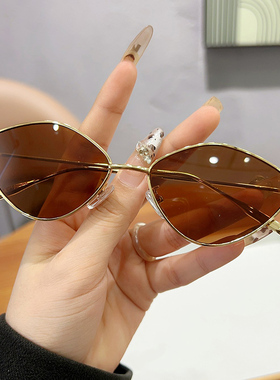 墨镜女高级感大脸男士太阳镜防紫外线2024年新款开车眼镜网红同款