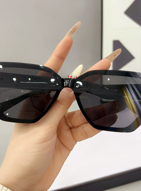 gm墨镜女2025年新款网红太阳镜男潮时尚黑色眼镜大脸显瘦防紫外线