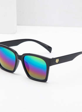 清仓墨镜女夏防紫外线太阳镜男小脸款黑色高级感gm眼镜复古