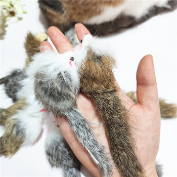 cat toy rabbit fur ຫນູພຽງເລັກນ້ອຍ undyed ຜິວຫນັງ rabbit simulation ຫນູເພື່ອເຮັດໃຫ້ຫົວ cat ແລະບັນເທົາຄວາມເບື່ອ