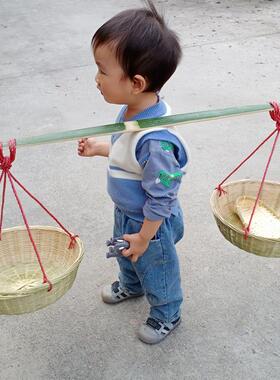 竹扁担幼儿园舞蹈平衡练习