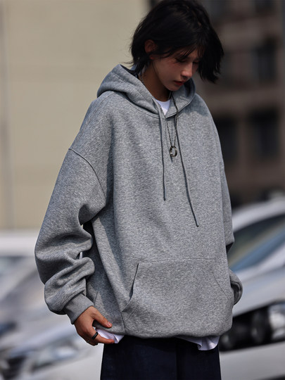 Базовый универсальный повседневный японский свитшот.