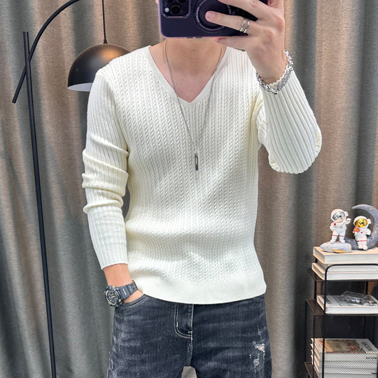 V-neck long-sleeved sweater men's new autumn and winter style