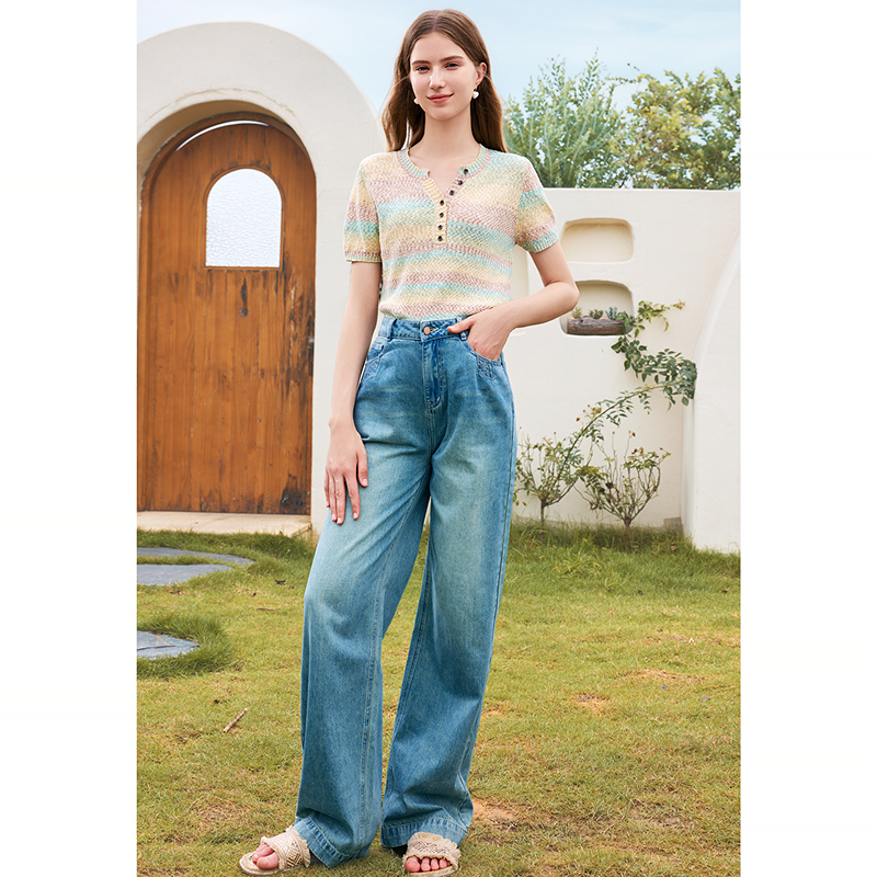 betu百图晕染针织衫夏款彩色条纹撞色晕染显瘦V领短袖针织衫女 - 图1