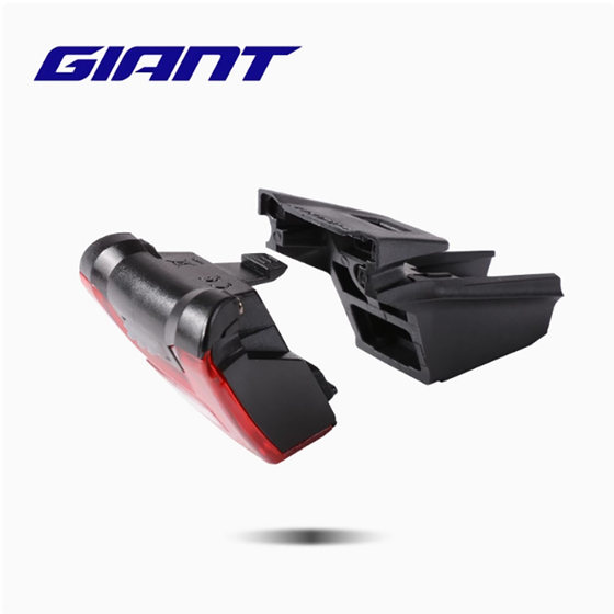 Giant FLEET SL saddle is specially equipped with TL2 tail light USB charging waterproof mountain bike road bike bicycle light
