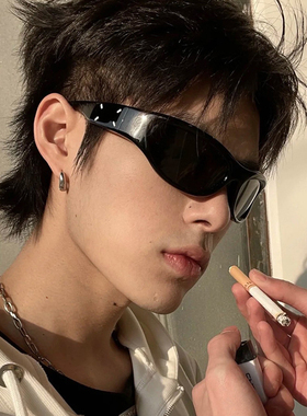 复古前卫时髦连体墨镜jennie同款