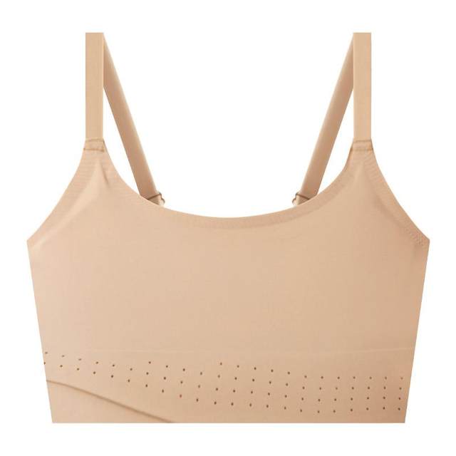 Women with big breasts and small vest without marks