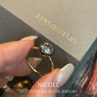 极简黑金钻石戒指女中古轻奢