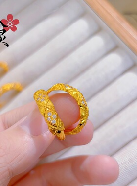金色古法拉丝镶钻四叶灯笼戒指