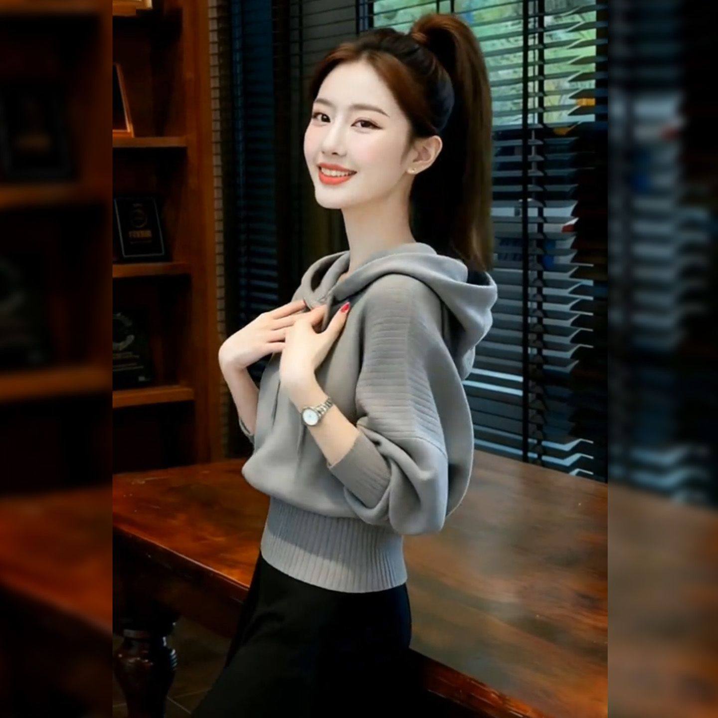 半拉链连帽毛衣上衣女秋冬设计感小众高级感修身长袖针织衫外套女,淘宝优惠券,粉丝福利购,淘宝优惠卷