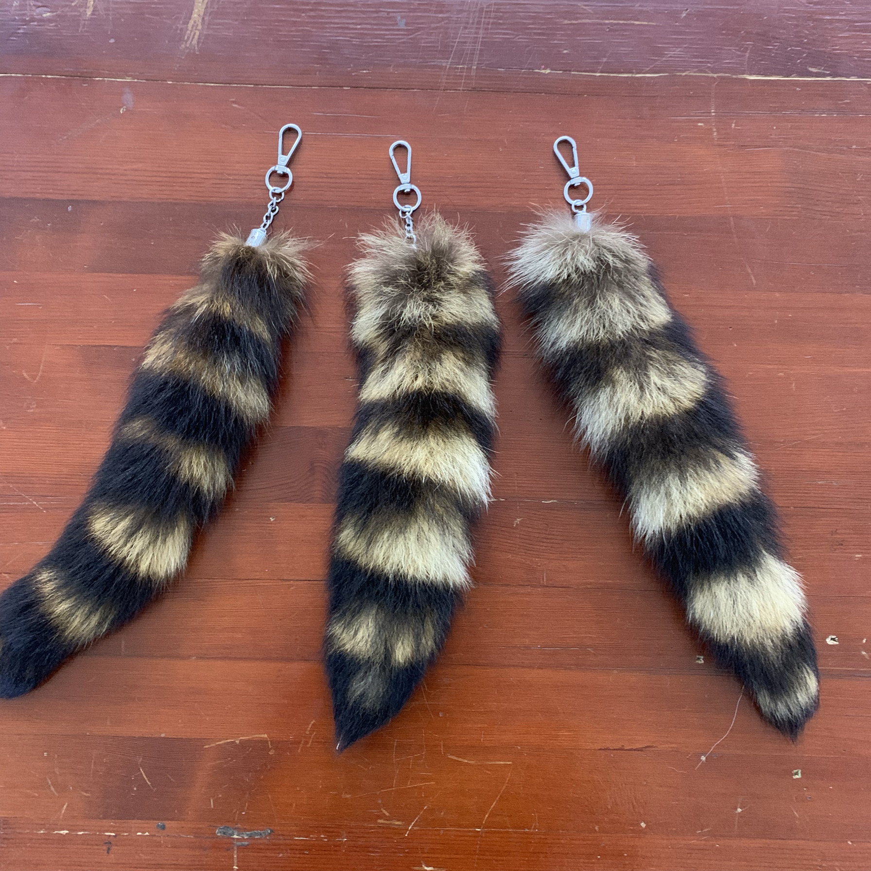 个性简约北美小浣熊尾巴挂件饰品汽车钥匙扣吊坠毛绒包包真毛挂饰 - 图1