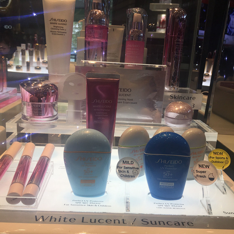 SPF50 50ml 年资生堂新艳阳夏臻效水动力清爽防晒霜蓝胖子防晒乳 17 SPF50 50ml 年资生堂新艳阳夏臻效水动力清爽防晒霜蓝胖子防晒乳 17