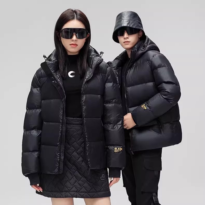 黑金羽绒服男女同款，江苏苏州blackeffect羽绒服工厂-第4张图片-提都小院