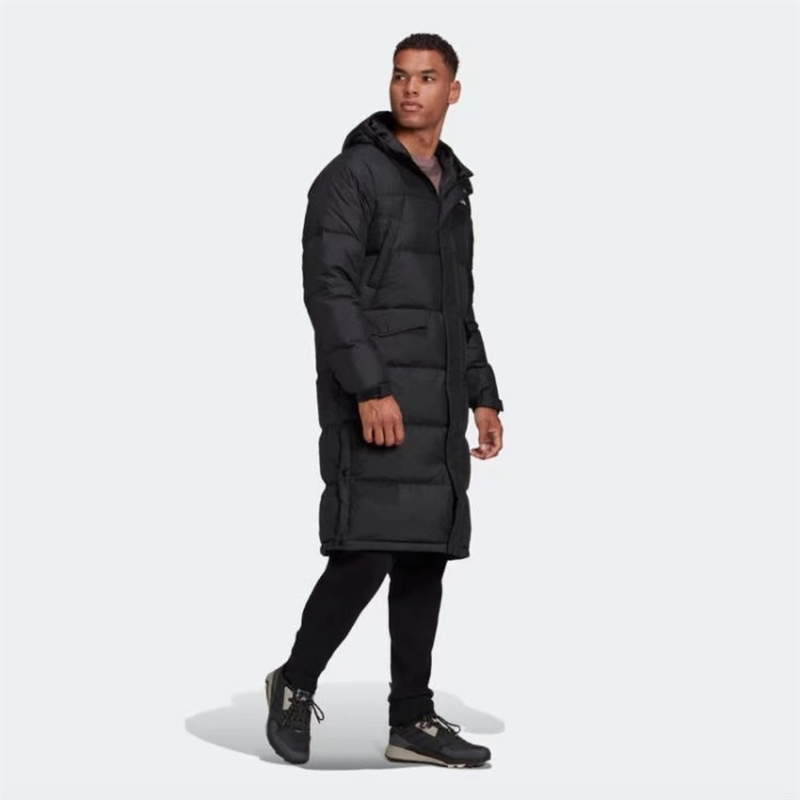 圆圆体育 adidas秋冬新款男款黑色 户外运动长款连帽羽绒服GK0664 - 图1