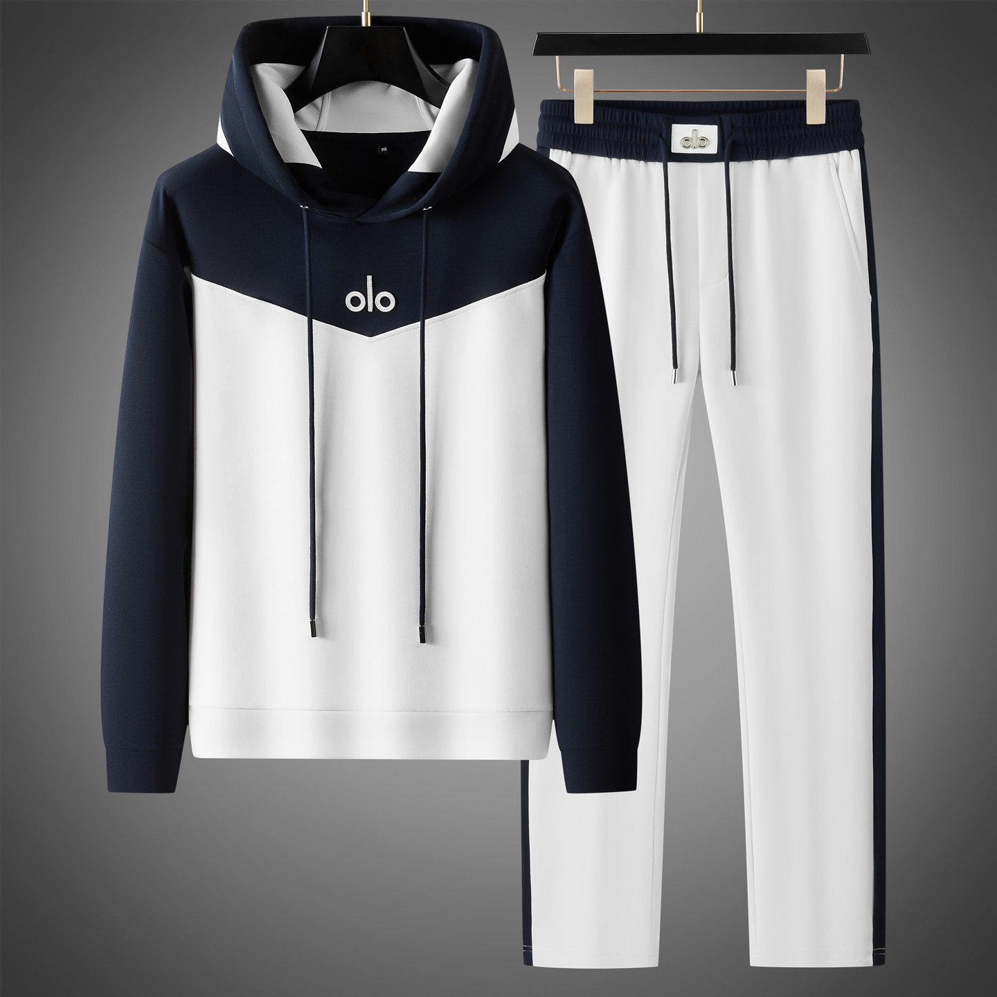 春秋高端连帽休闲套装男士舒适透气混纺棉时髦修身卫衣运动两件套 - 图0