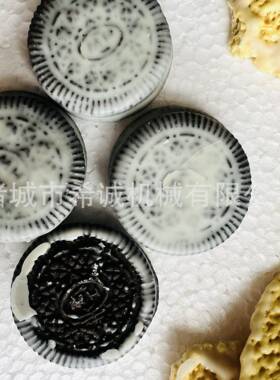 冻干水果巧克力涂层机面包裹奶油机器糖果涂巧克力面包巧克力脆皮