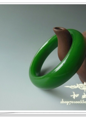 玉翡缘新疆女款碧玉手镯热卖