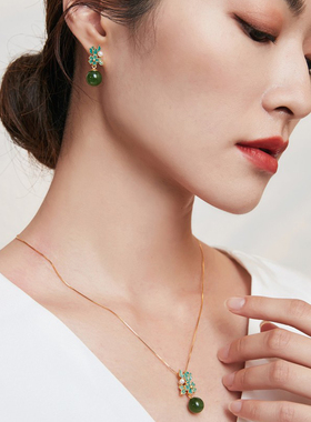 祖母绿色玛瑙925纯银项链