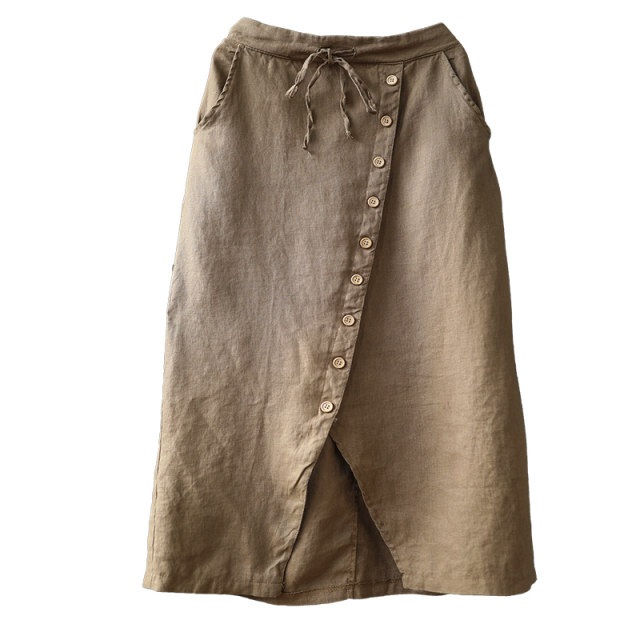 Skirt with retro diagonal buttons showing high purity linen