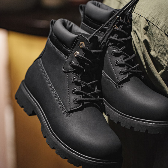 Madden Workwear American Retro Thick Soled Big Black Boots